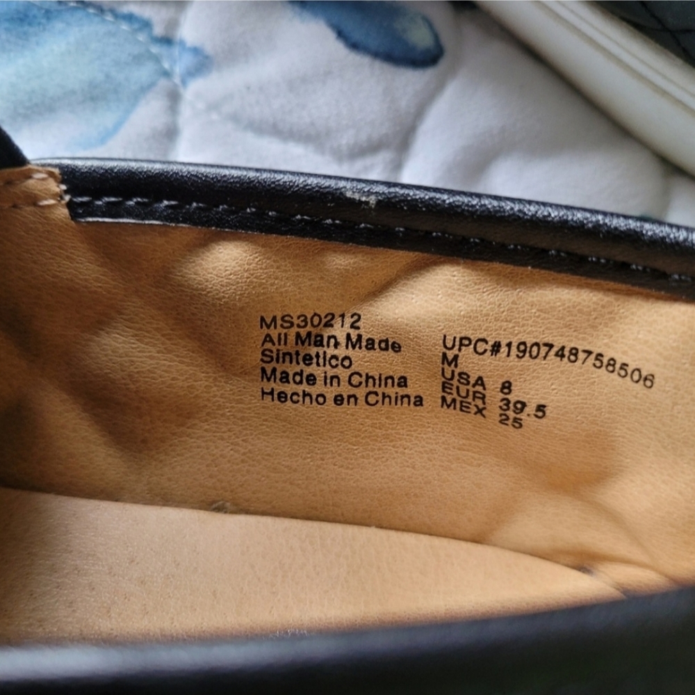Mountain Sole Quilted Black Loafers - Picture 5 of 5
